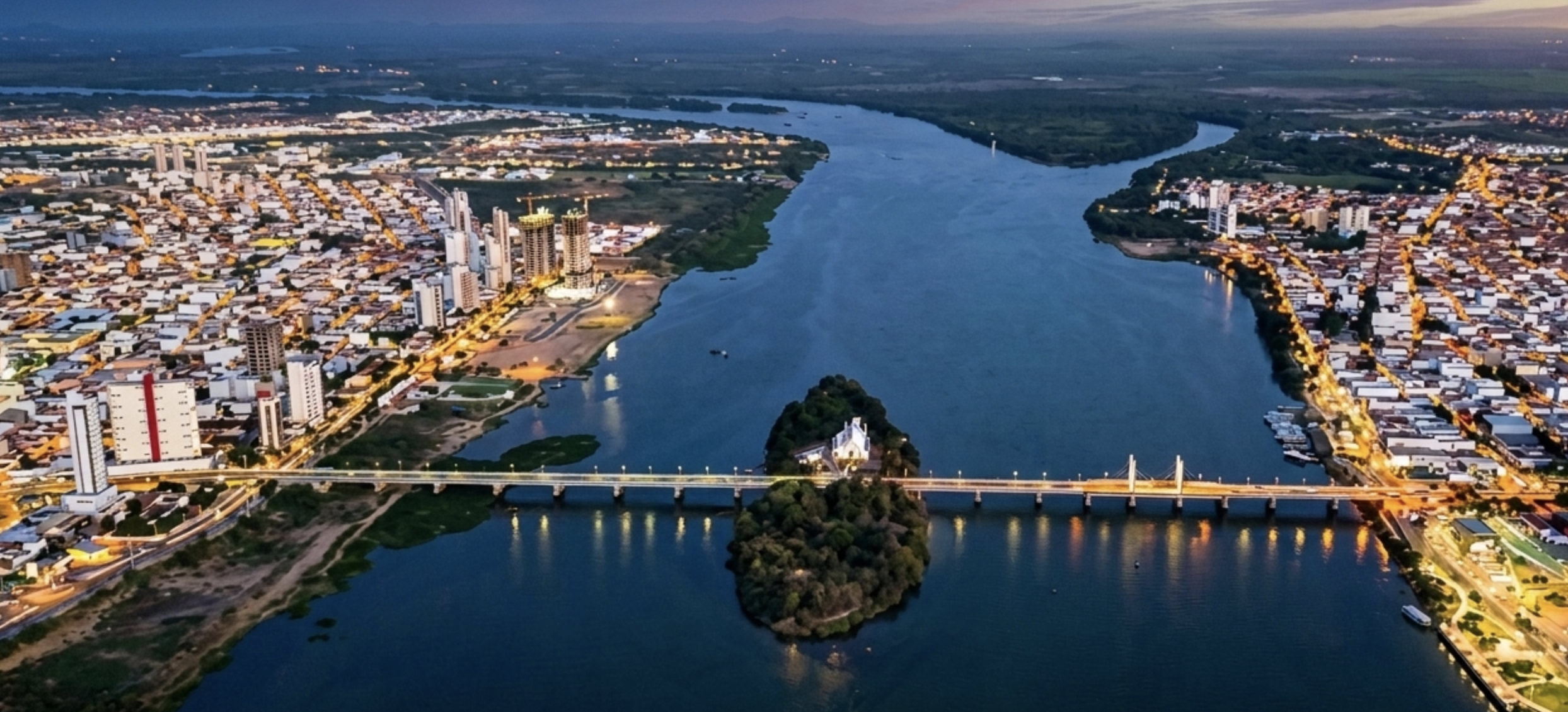 Eixo Petrolina-Juazeiro: o fenômeno econômico que redefine o investimento no Nordeste.